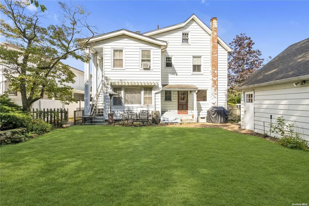 228 Earle Avenue Lynbrook NY 11563