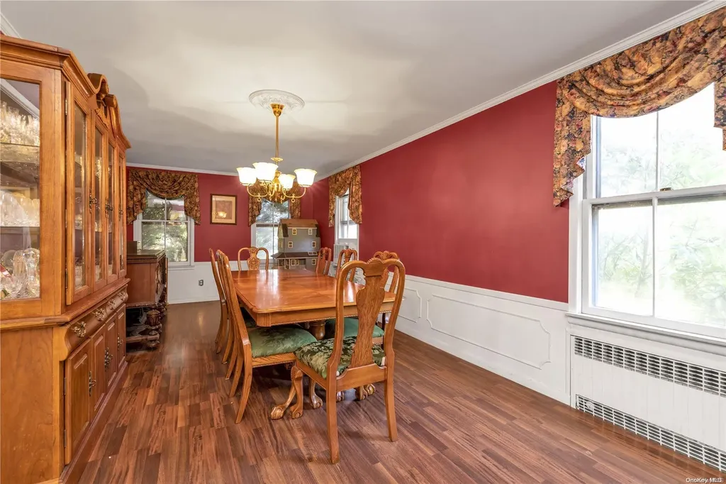 228 Earle Avenue Lynbrook NY 11563