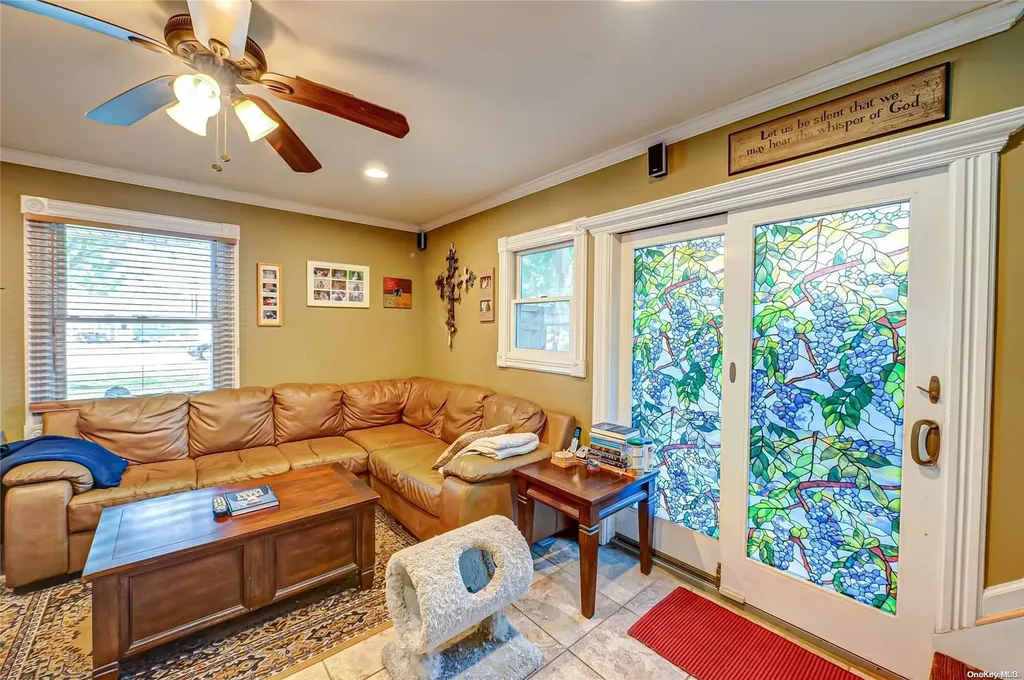 871 Ocean Avenue West Islip NY 11795