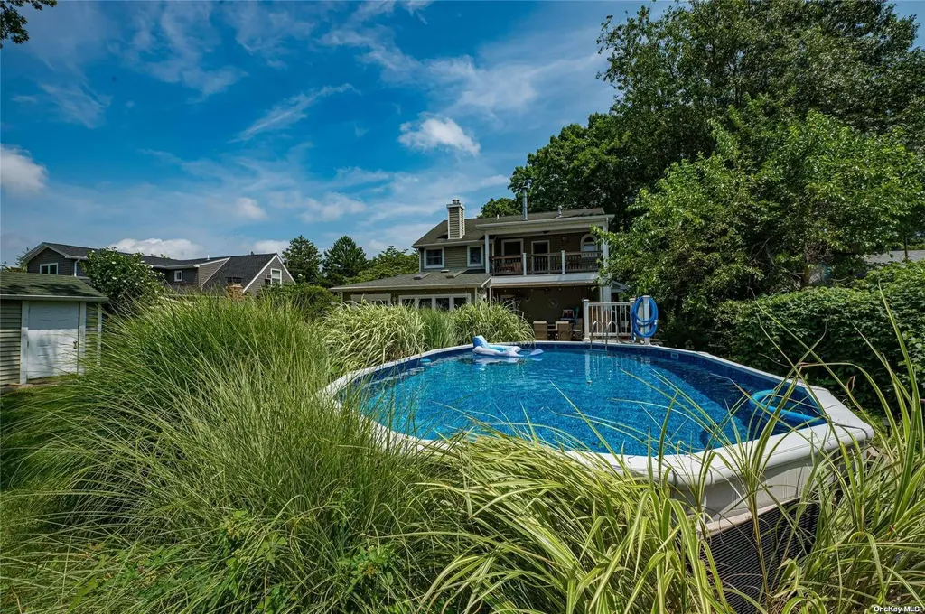 871 Ocean Avenue West Islip NY 11795
