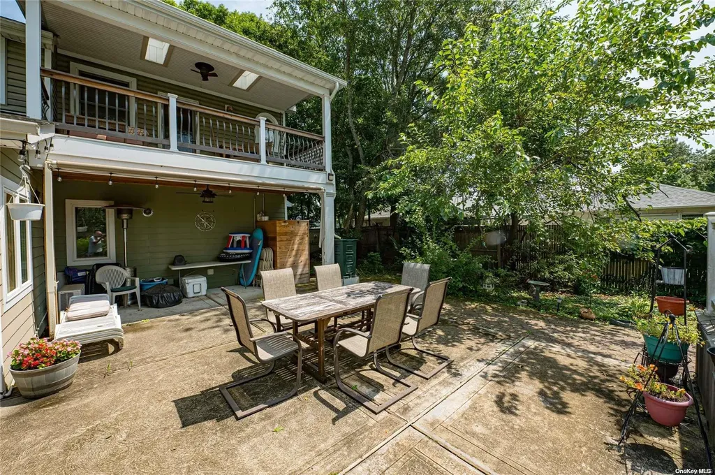871 Ocean Avenue West Islip NY 11795