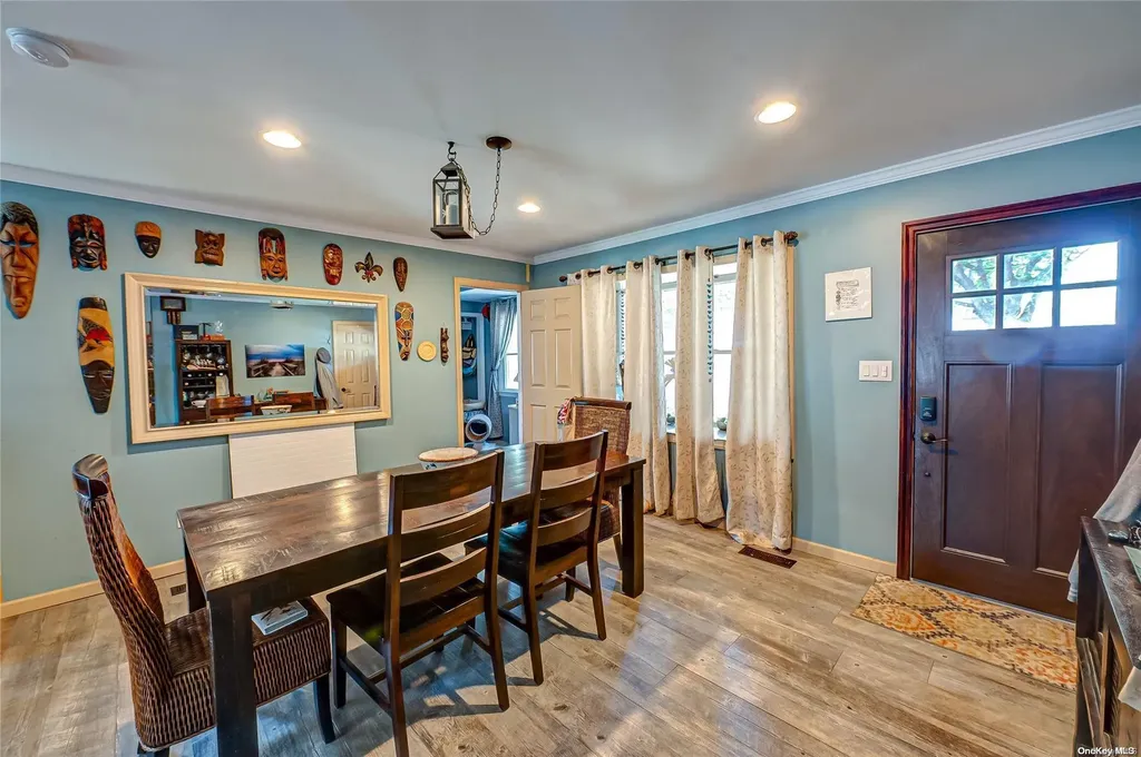 871 Ocean Avenue West Islip NY 11795