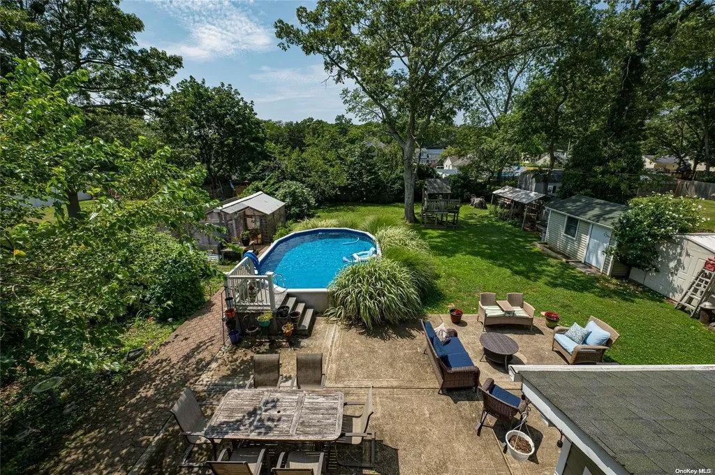 871 Ocean Avenue West Islip NY 11795
