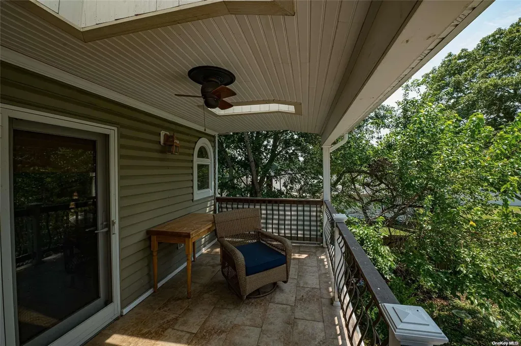 871 Ocean Avenue West Islip NY 11795