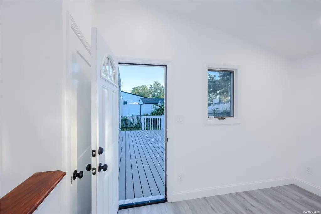 2914 Devon Avenue Medford NY 11763