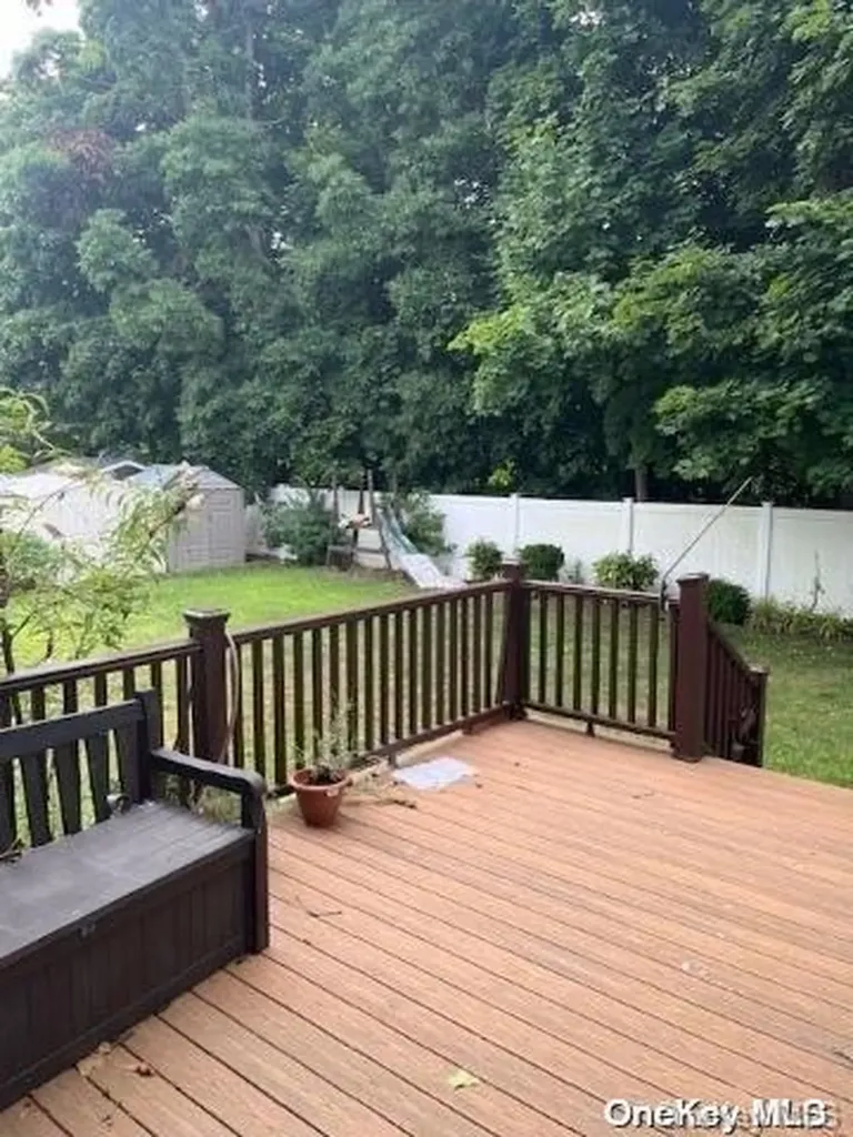 126 N Herman Avenue Bethpage NY 11714