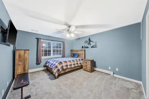 3 Carmen View Drive Shirley NY 11967