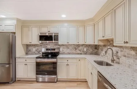 3 Carmen View Drive Shirley NY 11967