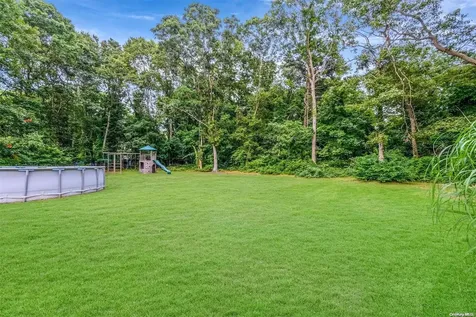 3 Carmen View Drive Shirley NY 11967