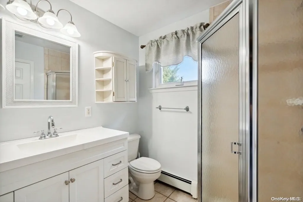 437 Atlantic Avenue Freeport NY 11520