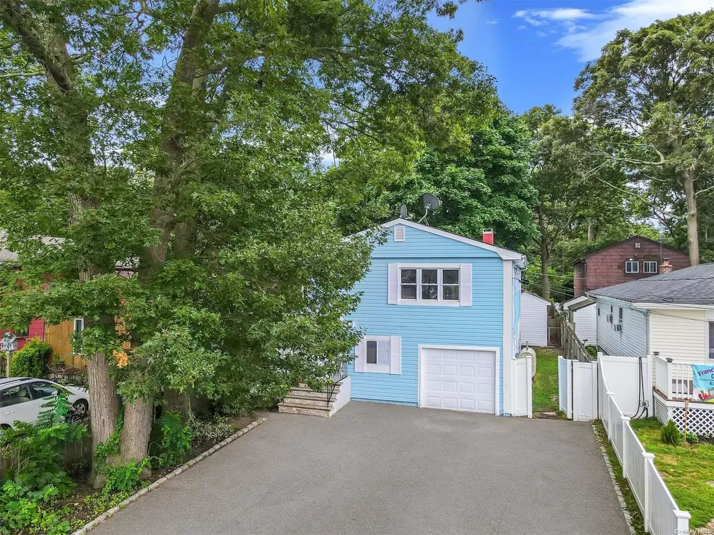 144 Moriches Avenue Mastic NY 11950