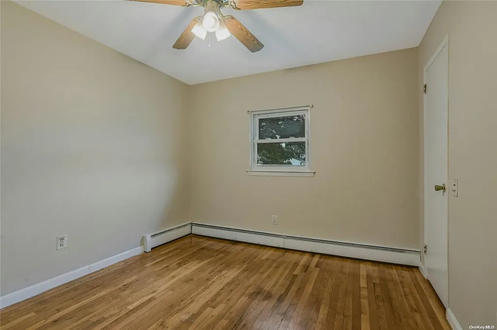 231 Montana Avenue Bay Shore NY 11706