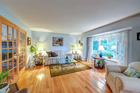 15 Todd Court Port Jefferson Station NY 11776