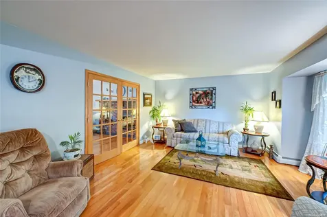 15 Todd Court Port Jefferson Station NY 11776