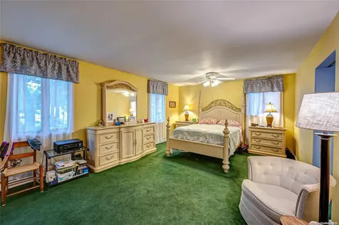 15 Todd Court Port Jefferson Station NY 11776