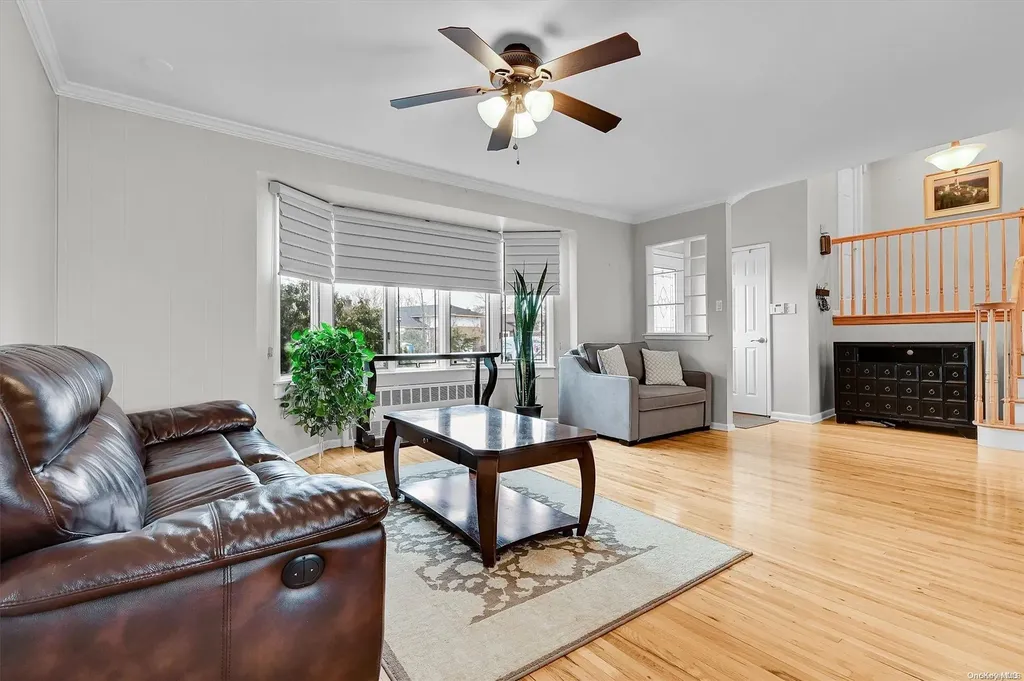 94 Stephen Street Levittown NY 11756
