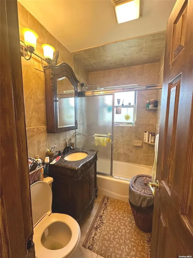 67-55 152nd Street Flushing NY 11367