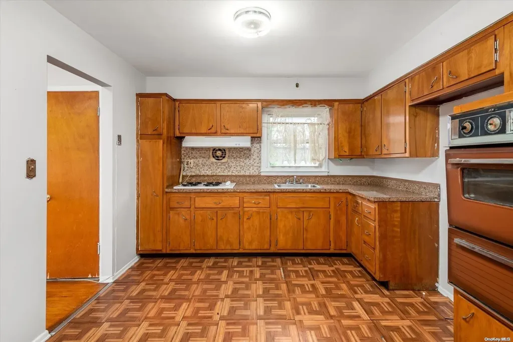 538 E 39th Street Brooklyn NY 11203
