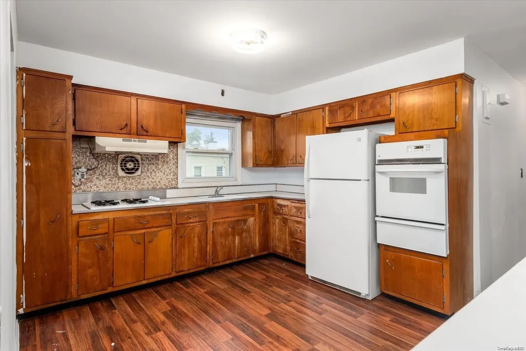 538 E 39th Street Brooklyn NY 11203