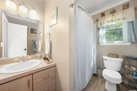 82 Dawn Road Rocky Point NY 11778