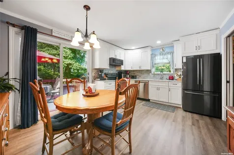 82 Dawn Road Rocky Point NY 11778