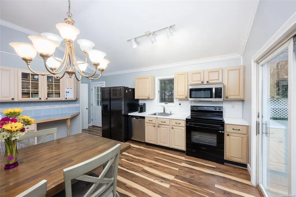 63 Whiskey Road Coram NY 11727