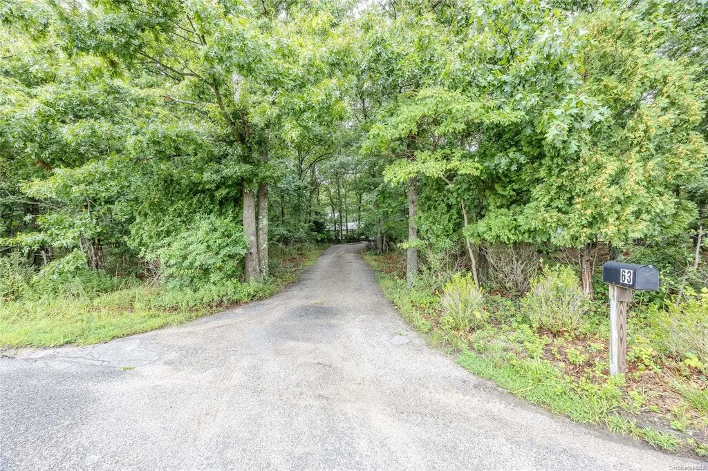 63 Whiskey Road Coram NY 11727