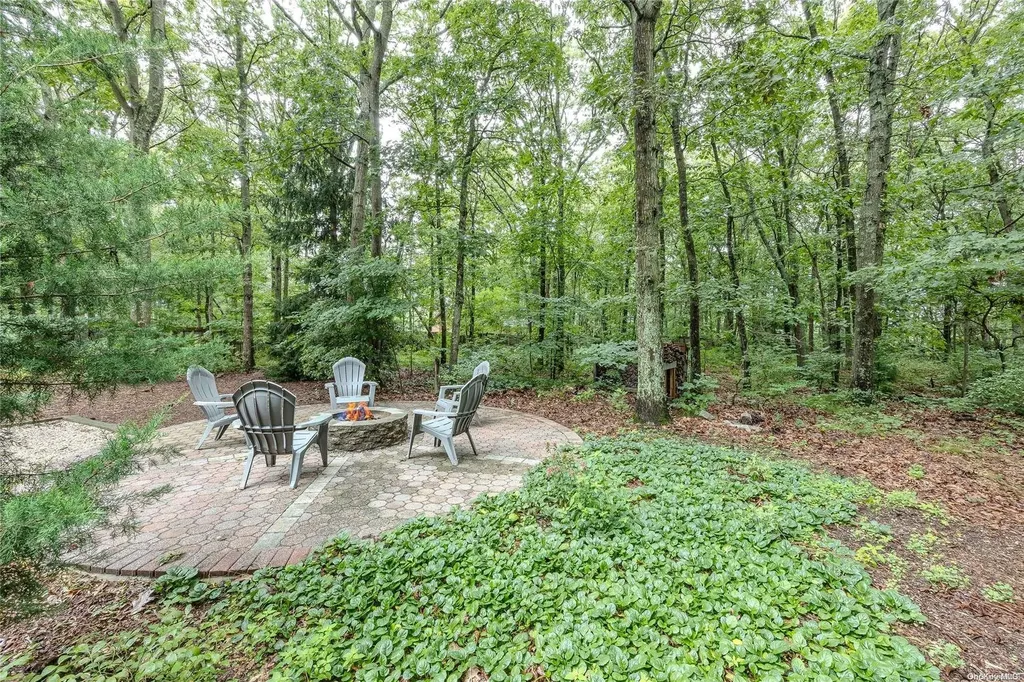 63 Whiskey Road Coram NY 11727