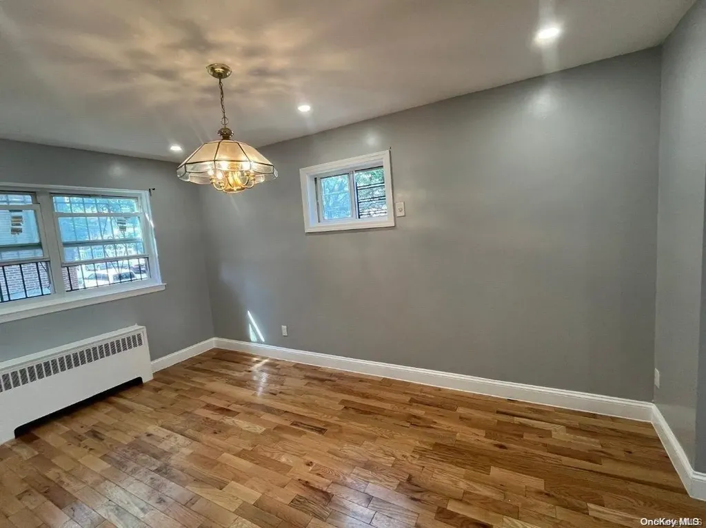 3819 Barnes Avenue Bronx NY 10467