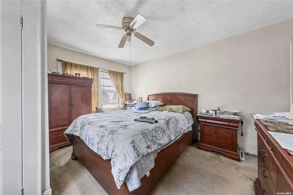 9 Van Cott Avenue Hempstead NY 11550
