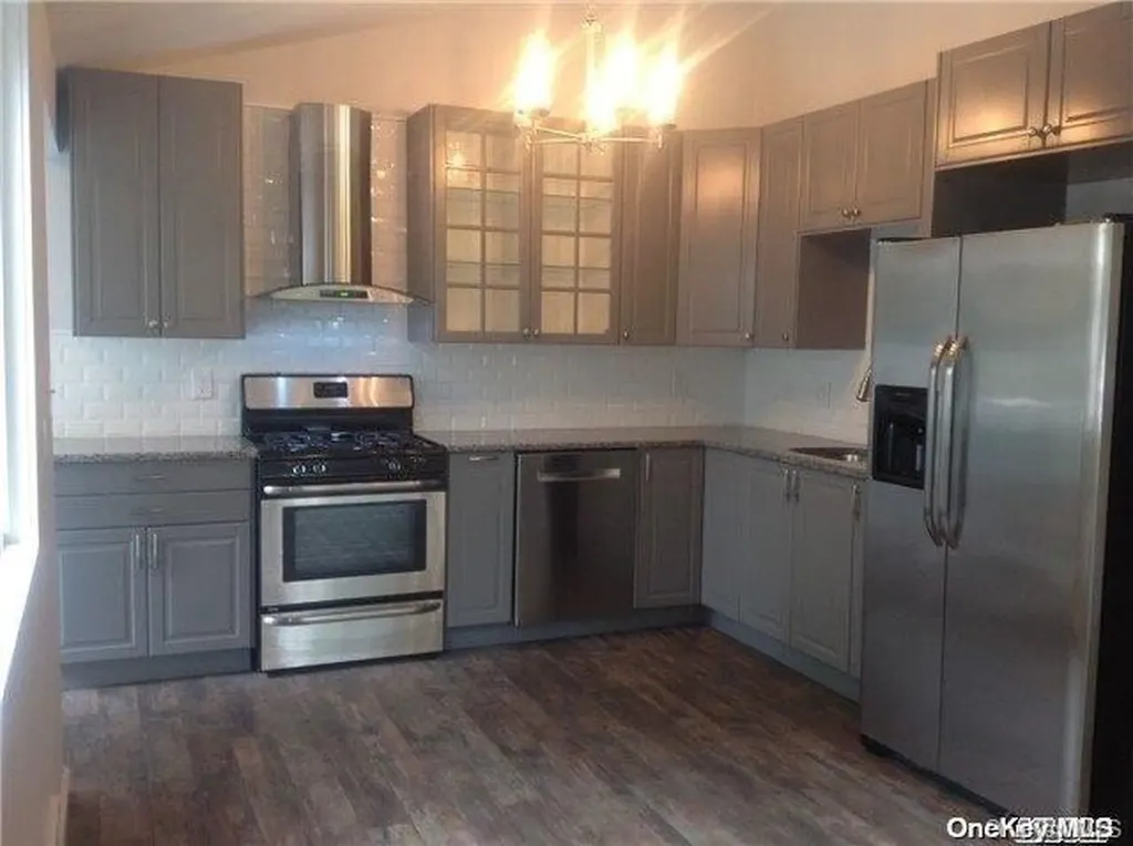 122 Tudor Road Centereach NY 11720