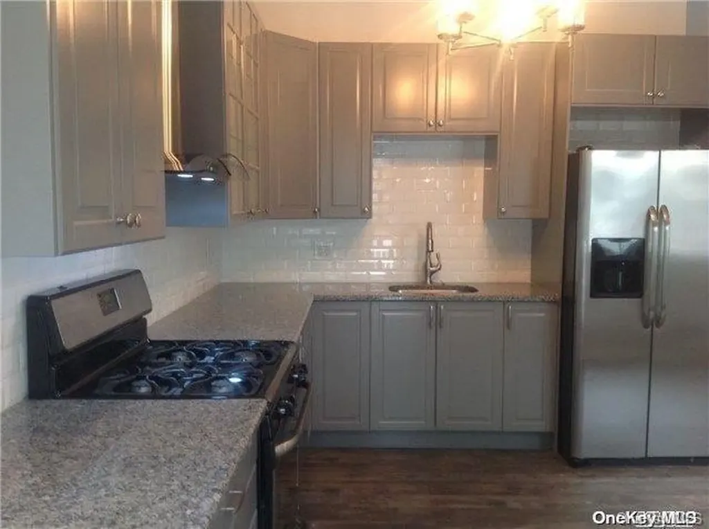 122 Tudor Road Centereach NY 11720