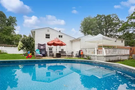 122 Tudor Road Centereach NY 11720