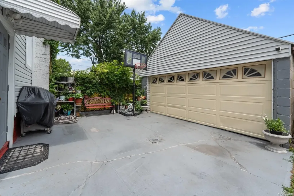1191 Schenectady Avenue Brooklyn NY 11203