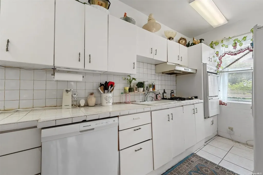 1191 Schenectady Avenue Brooklyn NY 11203