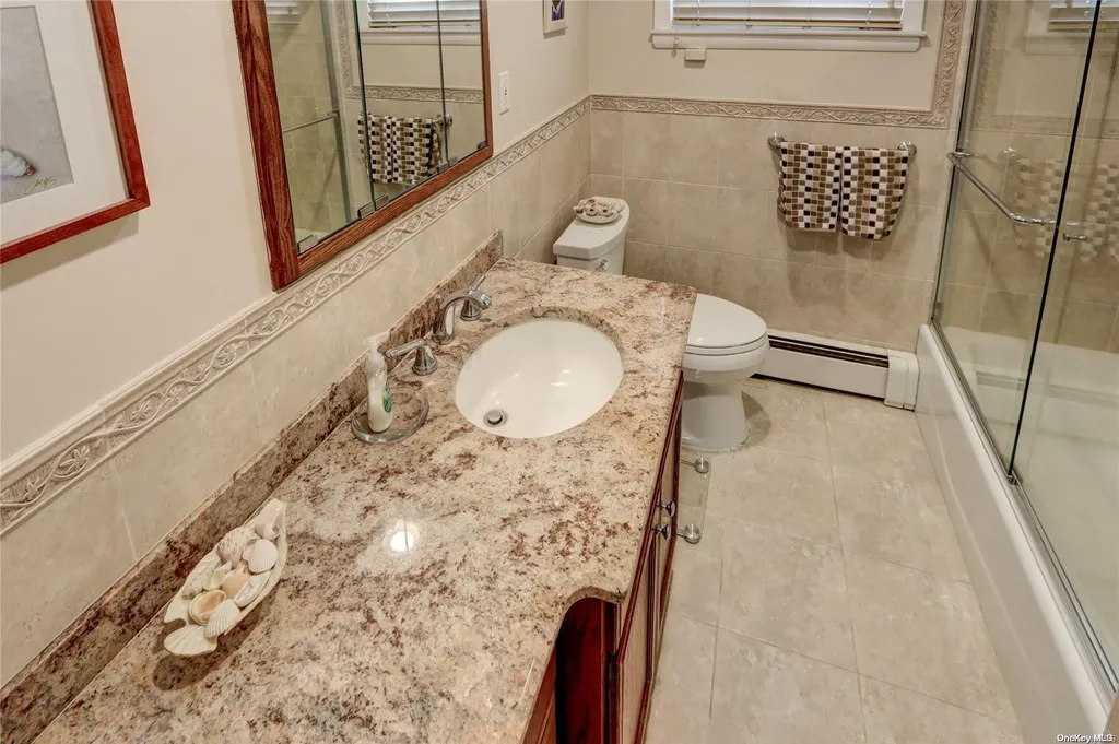 478 Bunker Drive Oceanside NY 11572
