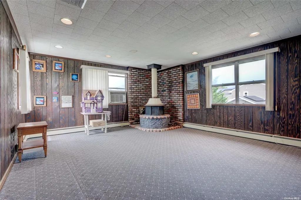 478 Bunker Drive Oceanside NY 11572