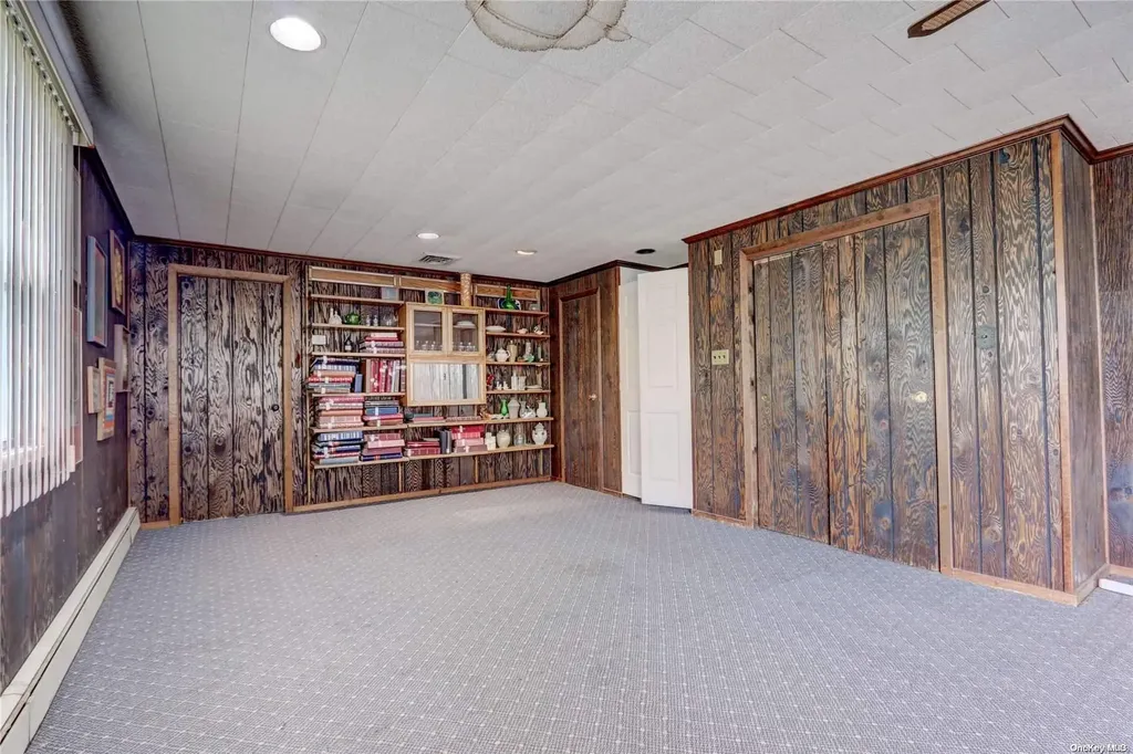 478 Bunker Drive Oceanside NY 11572