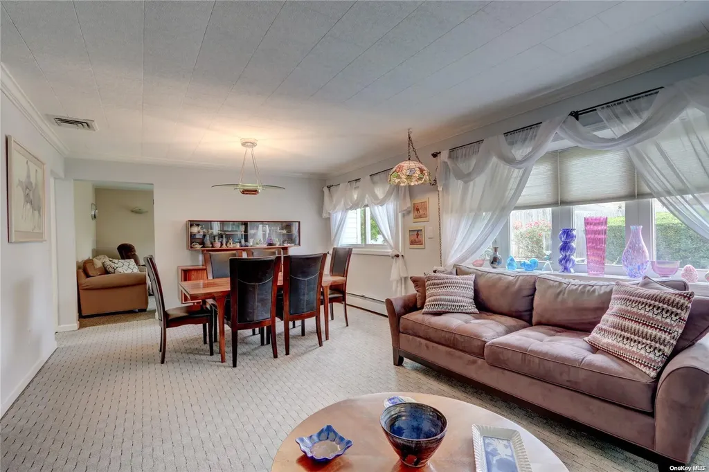 478 Bunker Drive Oceanside NY 11572