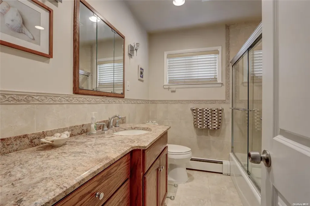 478 Bunker Drive Oceanside NY 11572