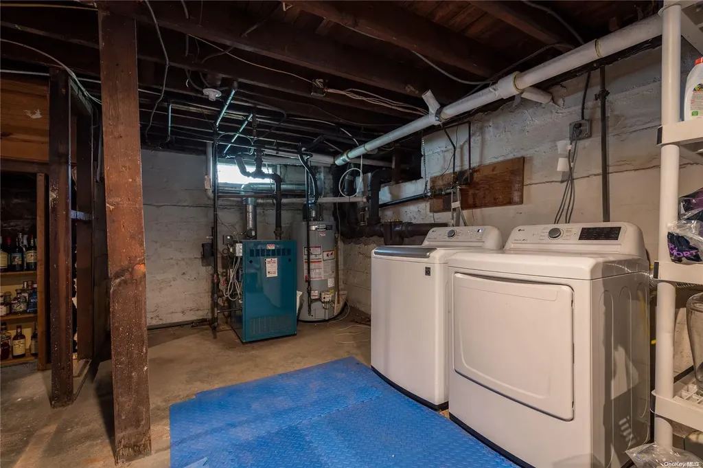 408 Windsor Place Oceanside NY 11572