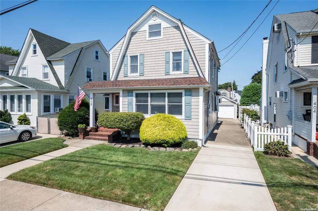 408 Windsor Place Oceanside NY 11572