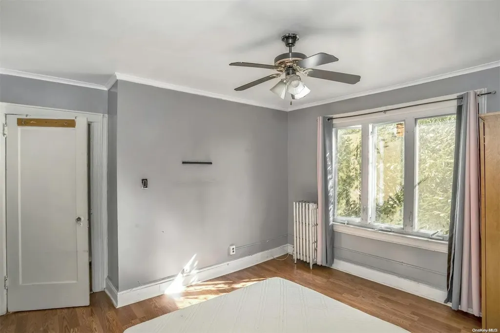 3811 Snyder Avenue Brooklyn NY 11203
