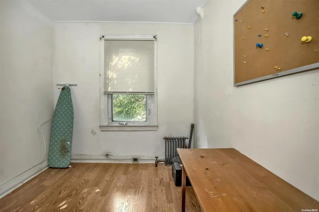 3811 Snyder Avenue Brooklyn NY 11203