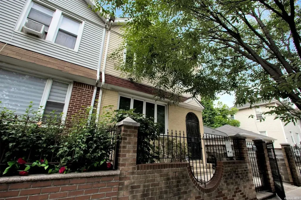 3811 Snyder Avenue Brooklyn NY 11203