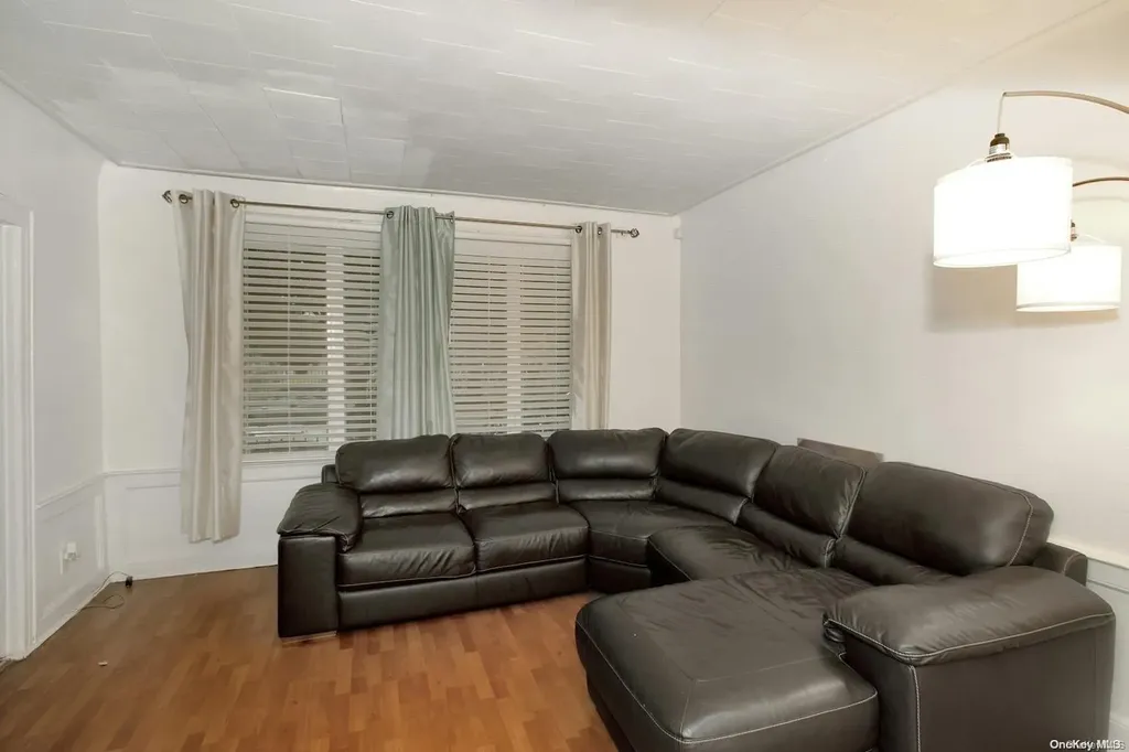 3811 Snyder Avenue Brooklyn NY 11203