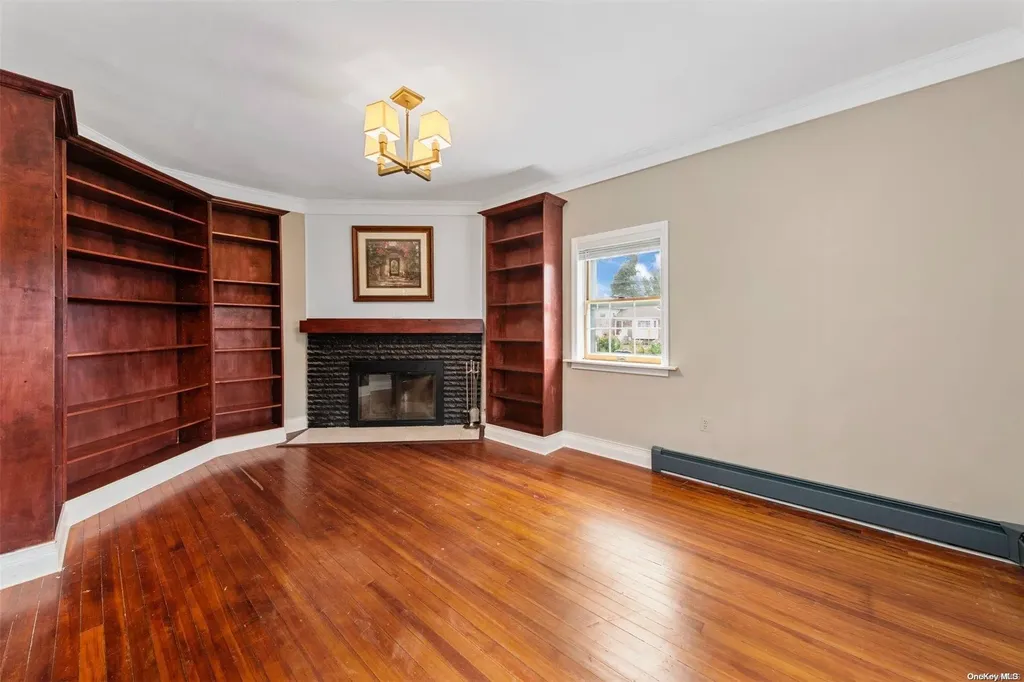2463 Babylon Turnpike Merrick NY 11566