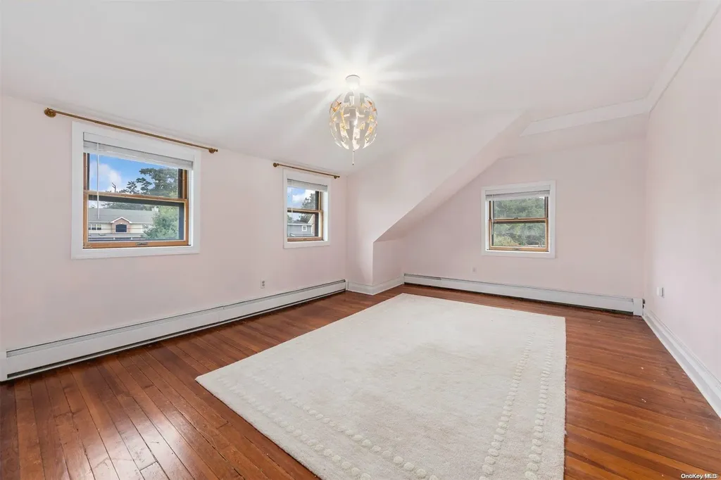 2463 Babylon Turnpike Merrick NY 11566