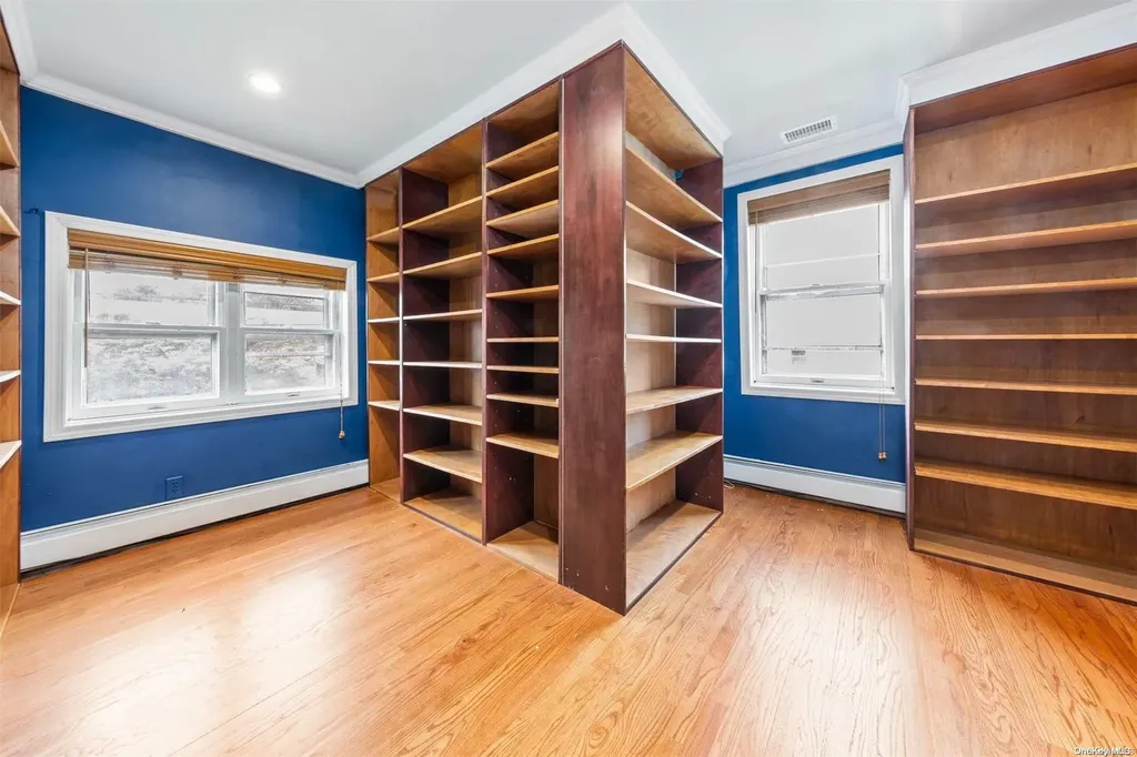2463 Babylon Turnpike Merrick NY 11566