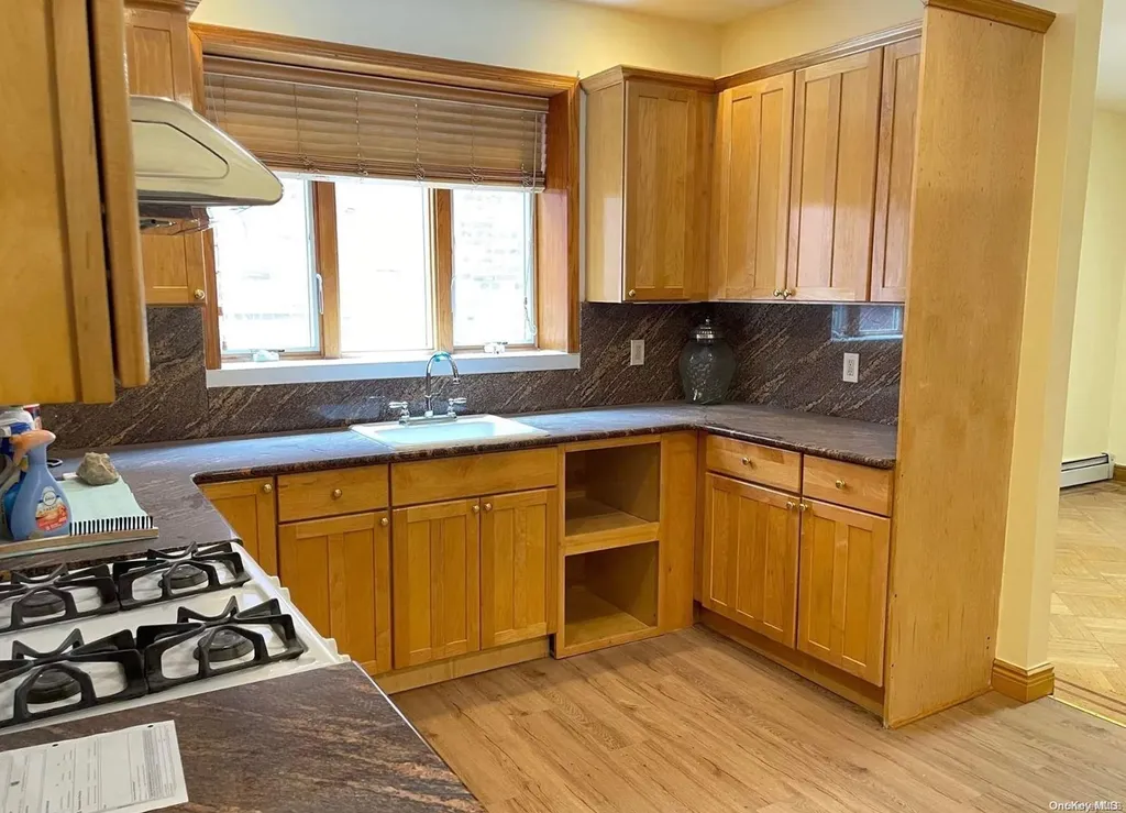 835 73rd Street Brooklyn NY 11228